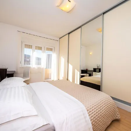 Lazuli Apartamento