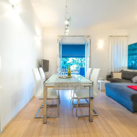Lazuli Apartamento